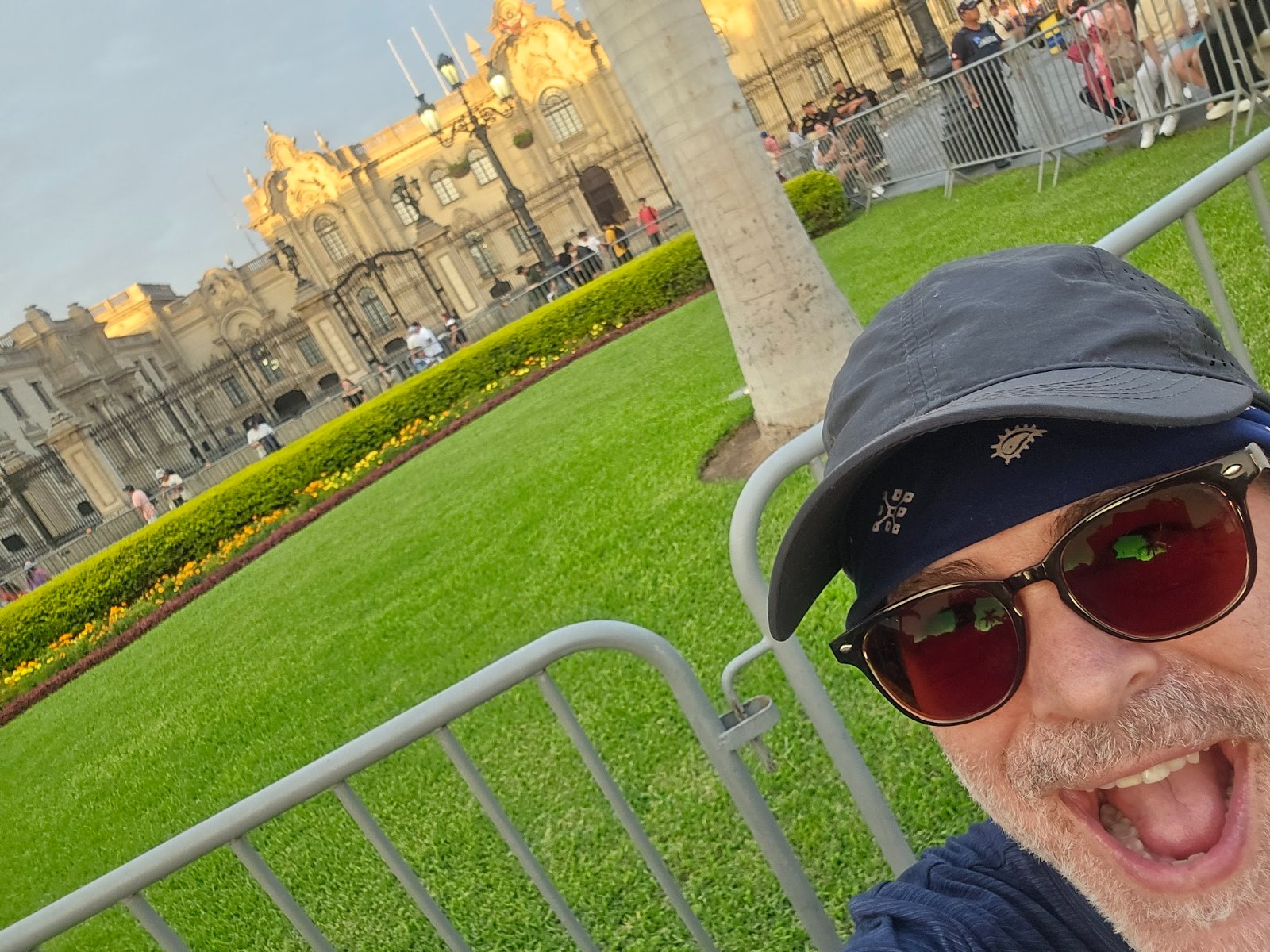 A banner for the Lima Pisco Sour Festival, a close-up of a Pisco Sour drink, and two selfies of the author enjoying the festival atmosphere with crowds in the background.