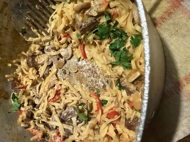 MEAT stroganoff